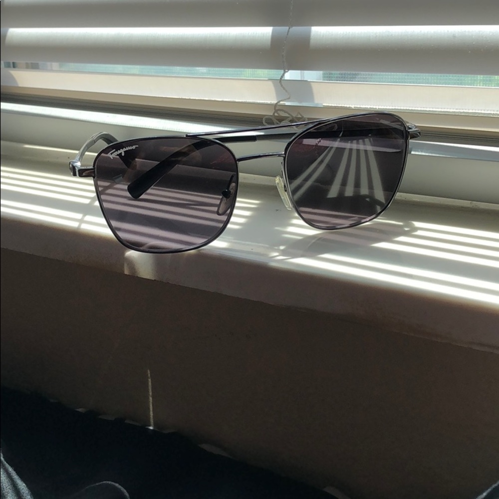 Salvatore Ferragamo Mens Sunglasses - Picture 4 of 4